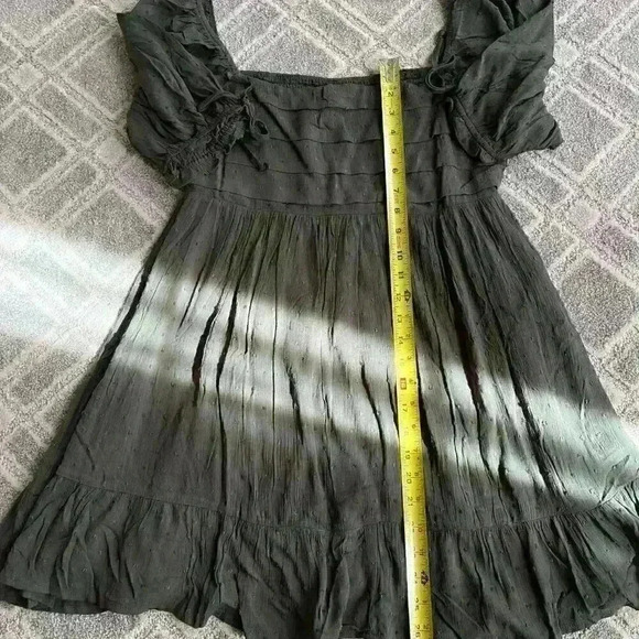 NWT Francesca’s Mi Ami Floral Ruffle Chiffon Mini Dress Green - Picture 4 of 6